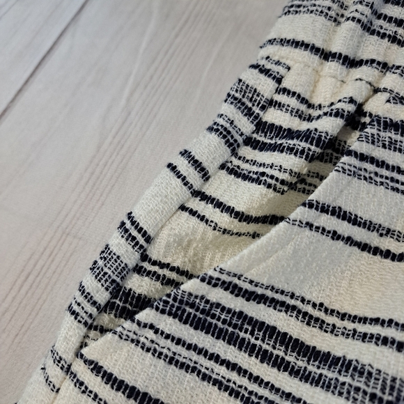 LOFT Petites Striped Black and White Women's Skirt Size XXLP - Picture 5 of 10